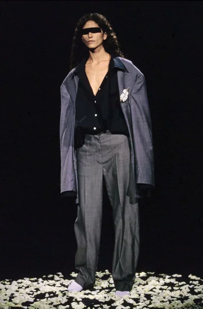 Look 19